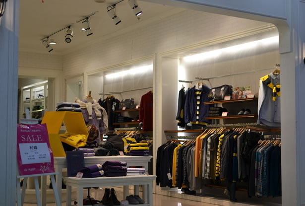 服裝店裝修、服裝店設(shè)計(jì)、服裝店裝修效果圖