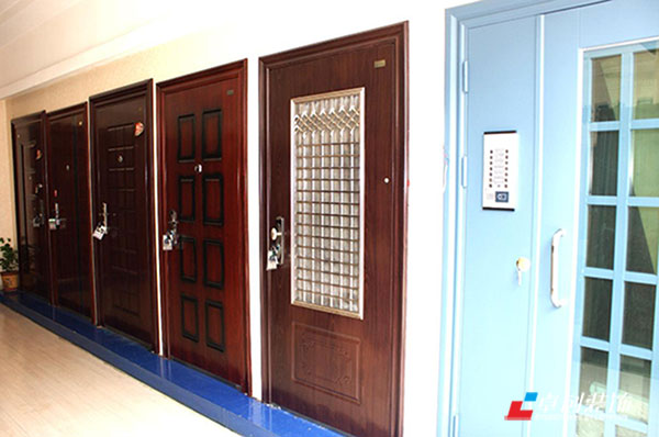 ���I�T�x��