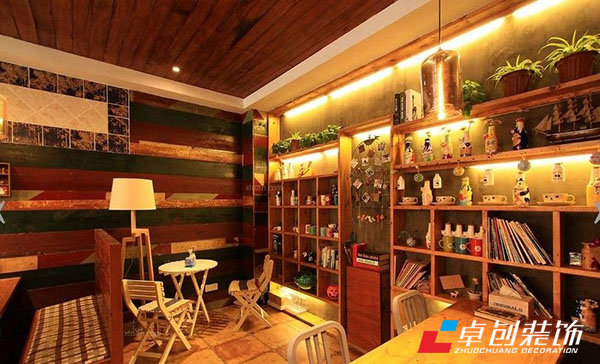 �Ϸ��b�˾