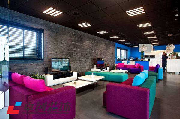 �Ϸ��k�����b���нӴ���(hu��)�����b������O(sh��)Ӌ(j��)��