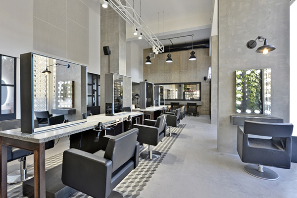 卓創(chuàng)裝飾-在合肥美發(fā)店裝修設(shè)計(jì)成這樣一定受歡迎！