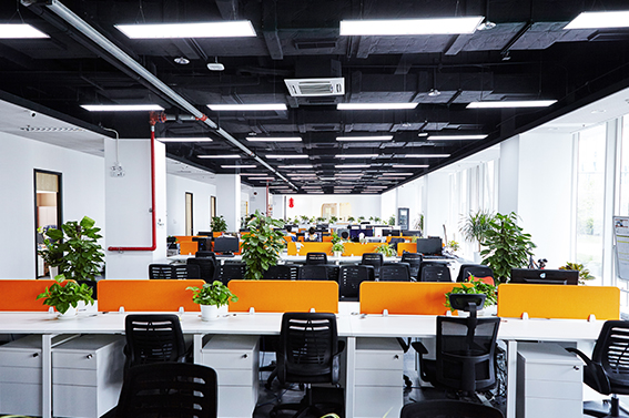 �Ϸ��k�����b���O(sh��)Ӌ(j��)��(y��ng)�����_��(chu��ng)�¾���