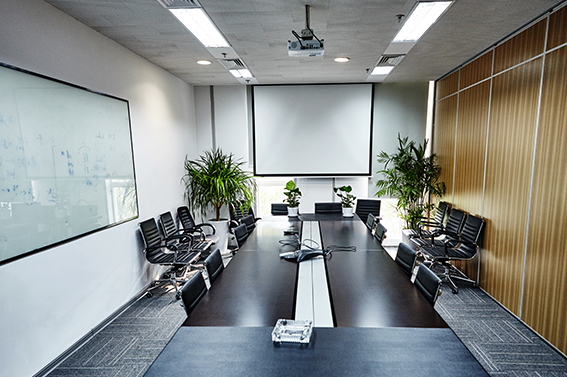 �Ϸ��k�����b���O(sh��)Ӌ(j��)��(y��ng)�����_��(chu��ng)�¾���